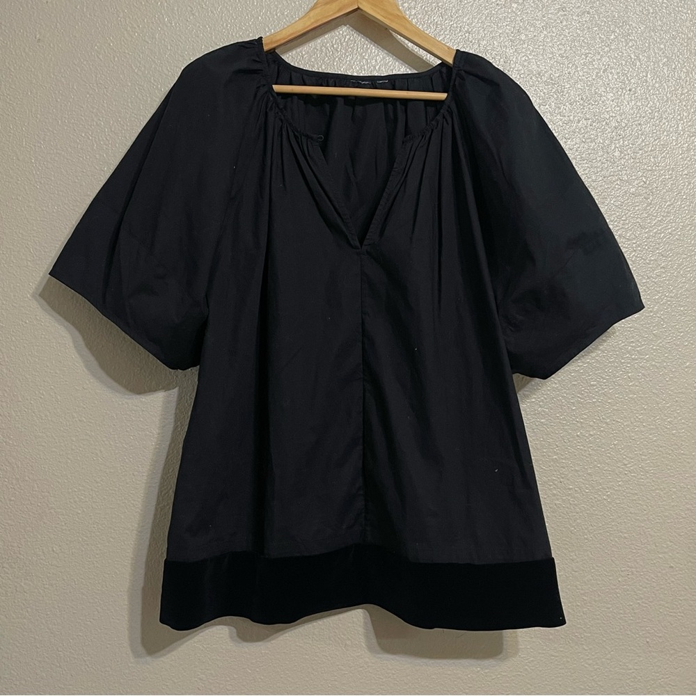 Old Navy Bubble-Sleeve Poplin Black‎ top Blouse - Picture 3 of 16